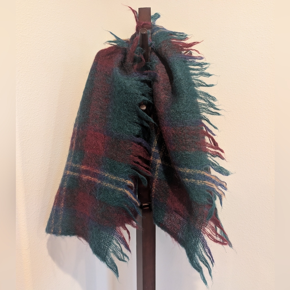 Creagaran Vintage Mohair Shawl, Teal Green & Burgundy - Picture 7 of 8